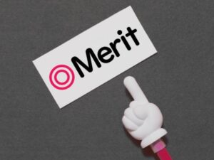 クリヤー塗料で仕上げるメリットは?